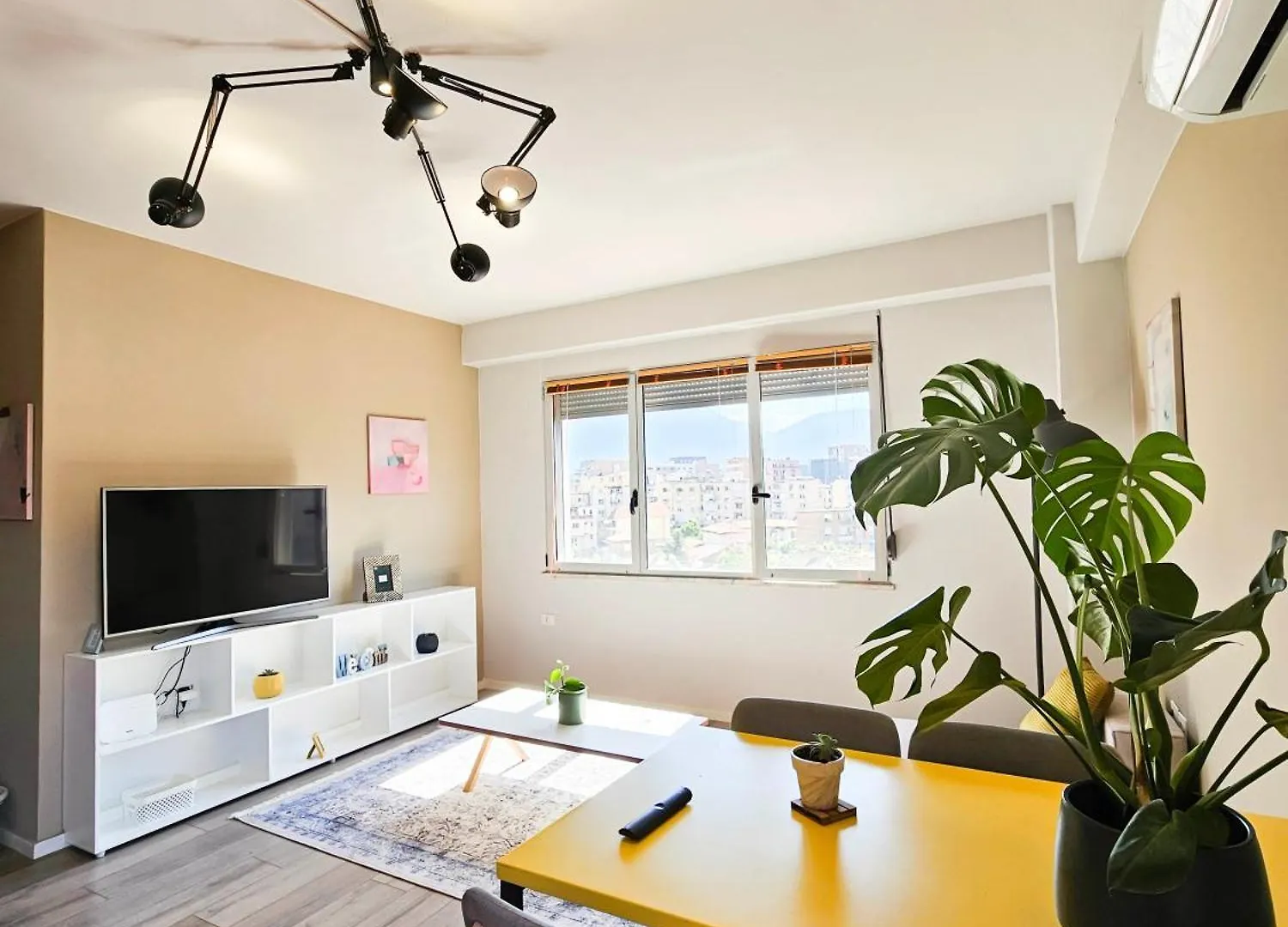 شقة Modern Flat In Tirana Center